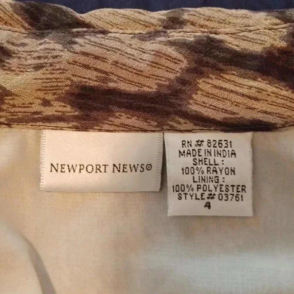 - NewPort News NICE button-down dress with pockets and cute sleeves Women's 4 - Picture 7 of 12